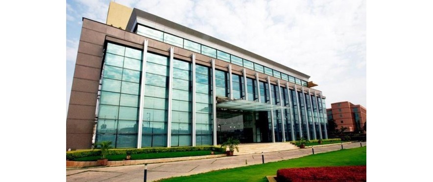 Unispace Business Center - MFAR Silverline